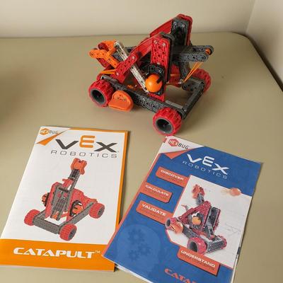 LOT 100B: Vex Robotics Building Sets, Perplexus Maze Puzzle Balls & Maze Racers Game