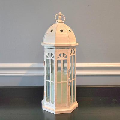 LOT 104Y: Two Wall Panel Decor, Two Bird Cage Tea-lite Holders, Decorative Lantern Candle Holder and Teal Colored Vase