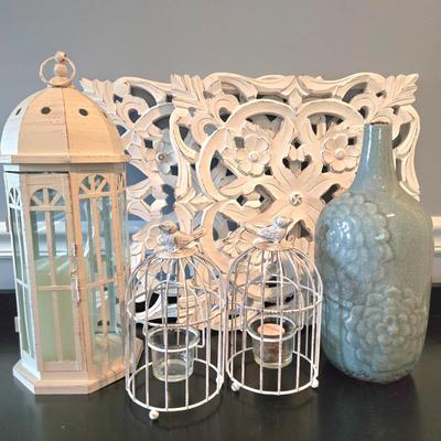 LOT 104Y: Two Wall Panel Decor, Two Bird Cage Tea-lite Holders, Decorative Lantern Candle Holder and Teal Colored Vase