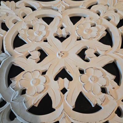 LOT 104Y: Two Wall Panel Decor, Two Bird Cage Tea-lite Holders, Decorative Lantern Candle Holder and Teal Colored Vase