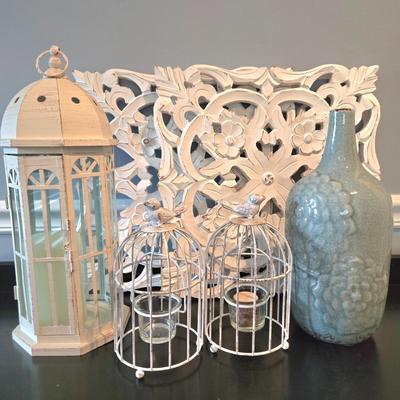 LOT 104Y: Two Wall Panel Decor, Two Bird Cage Tea-lite Holders, Decorative Lantern Candle Holder and Teal Colored Vase
