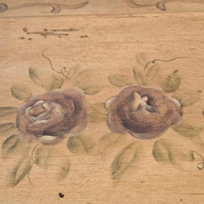 LOT 110Z: Ethan Allan Footed Wooden Box and Two Jar Candles