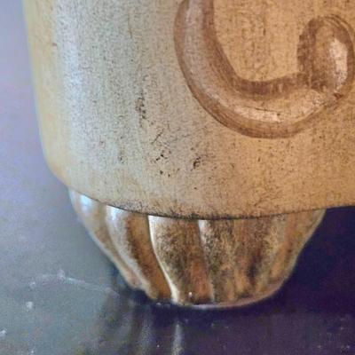 LOT 110Z: Ethan Allan Footed Wooden Box and Two Jar Candles