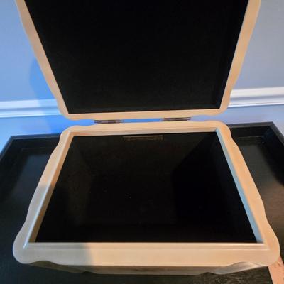 LOT 110Z: Ethan Allan Footed Wooden Box and Two Jar Candles