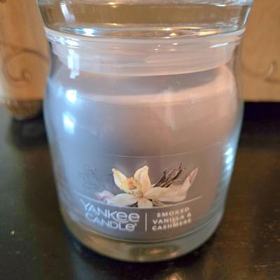 LOT 110Z: Ethan Allan Footed Wooden Box and Two Jar Candles