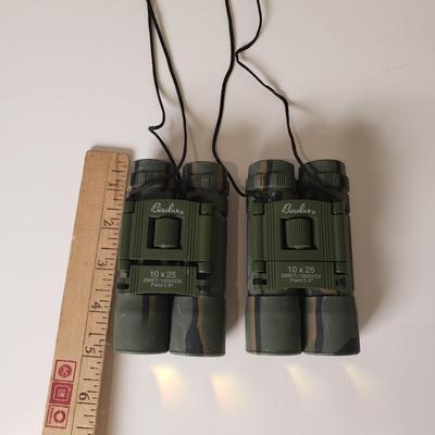 LOT 121B: Pair of Binolux 10 x 25 Camouflage Binoculars