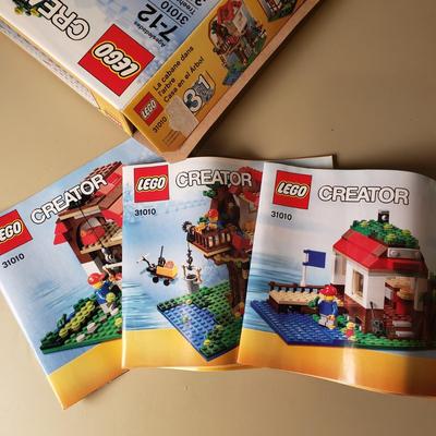 LOT 123B: Lego Creator Family House, Tree House, Tow Truck & Car