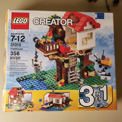 LOT 123B: Lego Creator Family House, Tree House, Tow Truck & Car