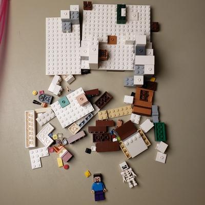 LOT 126B: Lego Minecraft Crafting Box Sets 21120 & 21116