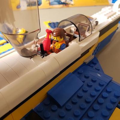 LOT 128B: Lego Creator Thunder Wings, Aviation Adventures & Lego Movie Sets Bad Cop's Pursuit & MetalBeard's Duel