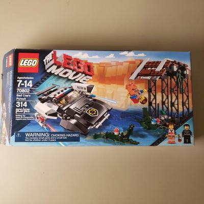 LOT 128B: Lego Creator Thunder Wings, Aviation Adventures & Lego Movie Sets Bad Cop's Pursuit & MetalBeard's Duel