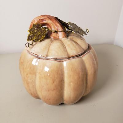 LOT 132B: Pumpkin/Thanksgiving Decor-Crate&Barrel Pumpkin Tureen, Ceramic Turkey & Stoneware Lidded Pumpkins