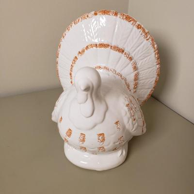 LOT 132B: Pumpkin/Thanksgiving Decor-Crate&Barrel Pumpkin Tureen, Ceramic Turkey & Stoneware Lidded Pumpkins