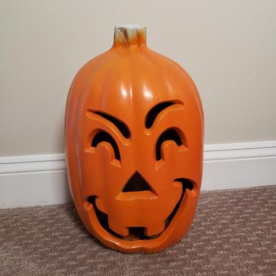 LOT 134B: Fall/Halloween Decor-Jack O Lantern, Wreaths, Burlap Banner & More