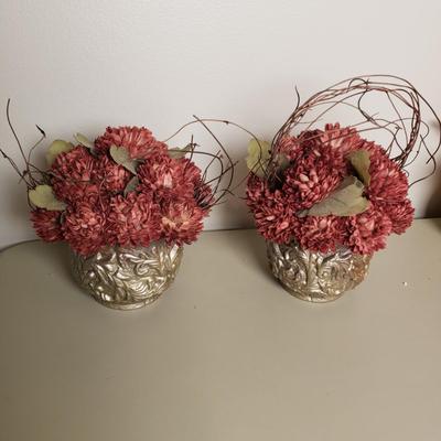 LOT 135B: Large Assortment of Fall Themed Decor; Centerpieces, Floral Arrangements, Candle Holders & More