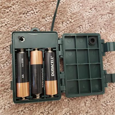 LOT 138B: Pair of Glitter Nutcrackers & Artificial Winter Topiary