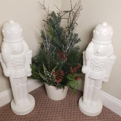 LOT 138B: Pair of Glitter Nutcrackers & Artificial Winter Topiary