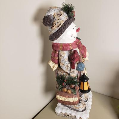 LOT 139B: Winter/Holiday Decor; Tabletop Trees & Topiaries & More