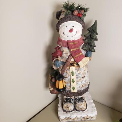 LOT 139B: Winter/Holiday Decor; Tabletop Trees & Topiaries & More