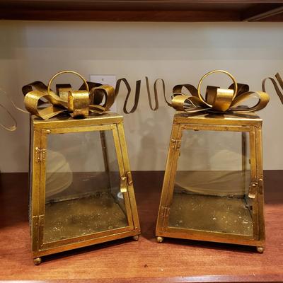 LOT 140B: Decorative Brass/Glass Candle Holders with Assorted Scented Candles