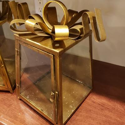 LOT 140B: Decorative Brass/Glass Candle Holders with Assorted Scented Candles