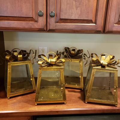 LOT 140B: Decorative Brass/Glass Candle Holders with Assorted Scented Candles