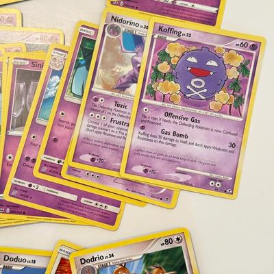 LOT 141: Pokémon TCG Monster Cards