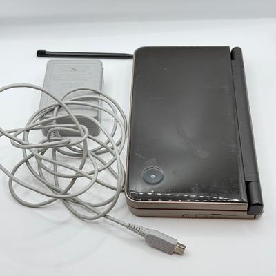 LOT 149K: Nintendo DSi XL w/ Charger