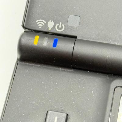 LOT 150K: Nintendo DSi w/ Charger