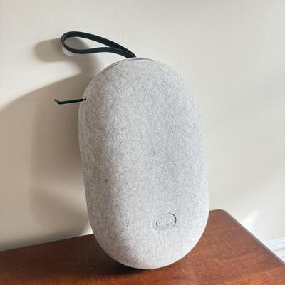 LOT 157K: Oculus VR Headset