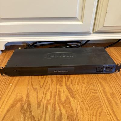 LOT 241: Wattbox WB-200-9HTR