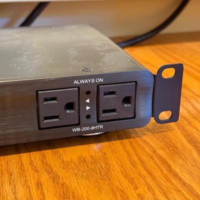 LOT 241: Wattbox WB-200-9HTR