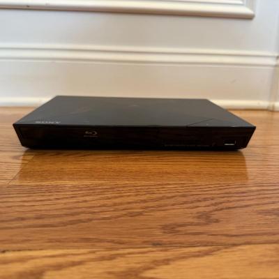 LOT 244K: Sony BluRay/DVD Player Model BDP-S1200