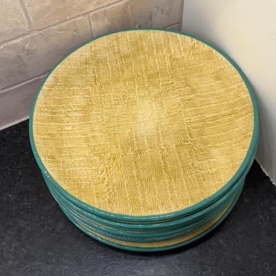 LOT 245K: “Ambiance” Dishware Set