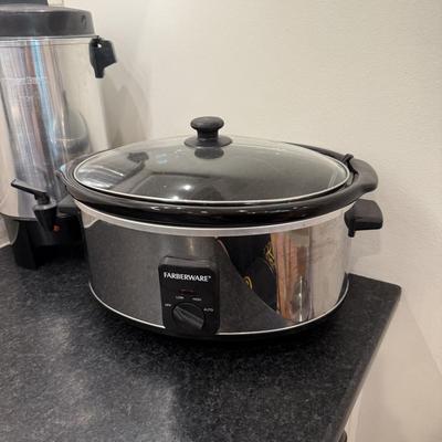 LOT 248K: Crockpot, Waffle Iron & West Bend 30 cup Coffee Maker