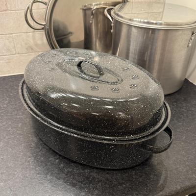 LOT 249K: Bodum Wok, Stainless Steel Stock Pot, Enamel Meat Dish & More