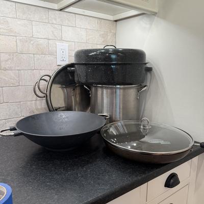 LOT 249K: Bodum Wok, Stainless Steel Stock Pot, Enamel Meat Dish & More