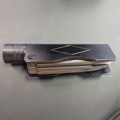 Stealth Angel Outdoor & Urban Survival Multi-tool w/ Flashlight