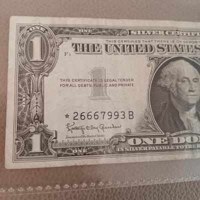 3 SILVER CERTIFICATE DOLLAR BILLS