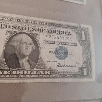 3 SILVER CERTIFICATE DOLLAR BILLS