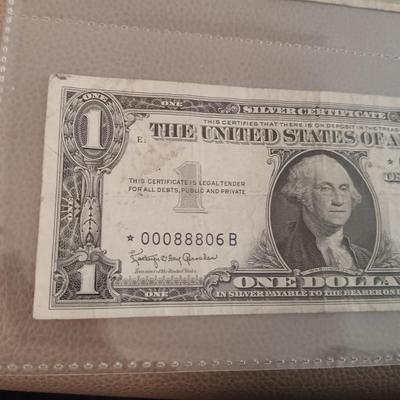 3 SILVER CERTIFICATE DOLLAR BILLS