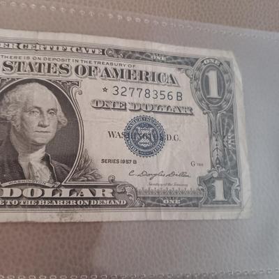 3 SILVER CERTIFICATE DOLLAR BILLS