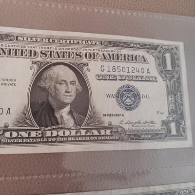 6 SILVER CERTIFICATE DOLLAR BILLS