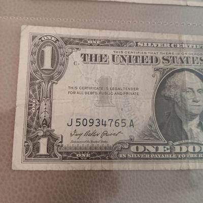 12 SILVER CERTIFICATE DOLLAR BILLS
