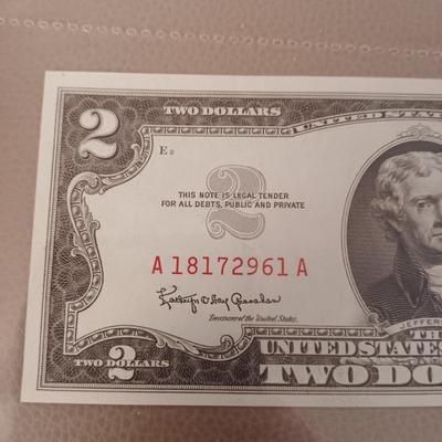 SEQUENTIAL RED SEAL TWO DOLLAR BILLS