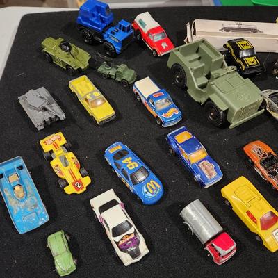 Sale Photo Thumbnail #342: Huge Vintage Hot Wheels & Tonka Truck Toy Car lot Shawdow Jet green Blank Panther Car plus many more