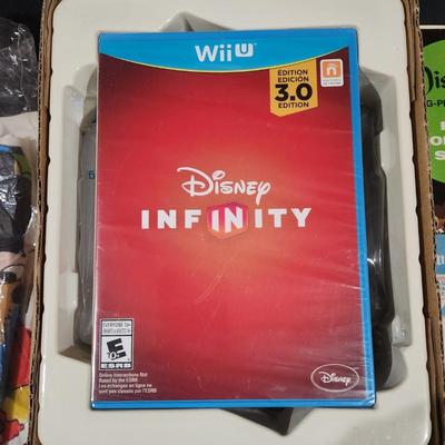Sale Photo Thumbnail #356: Vintage Walt Disney World Records & Disney Infiniti Wii Game plus Rare Mickey Mouse & Donald Duck pillow cases