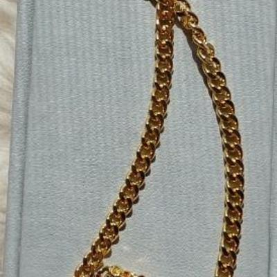 10kt gold necklace