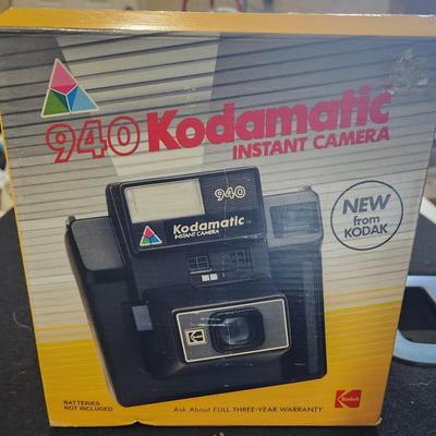 Sale Photo Thumbnail #394: Vintage Kodak Kodamatic 940 w/ Box Instant Camera Polaroid TG9 (untested)