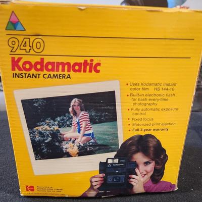 Sale Photo Thumbnail #395: Vintage Kodak Kodamatic 940 w/ Box Instant Camera Polaroid TG9 (untested)
